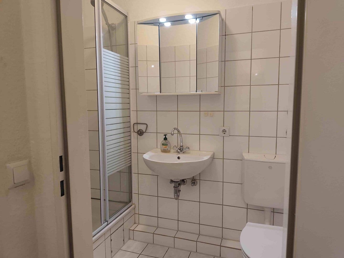 Pronájem bytu 1+1 27 m², Hamburg, Hamburg Pronájem bytu 1+1 27 m², Hamburg, Hamburg