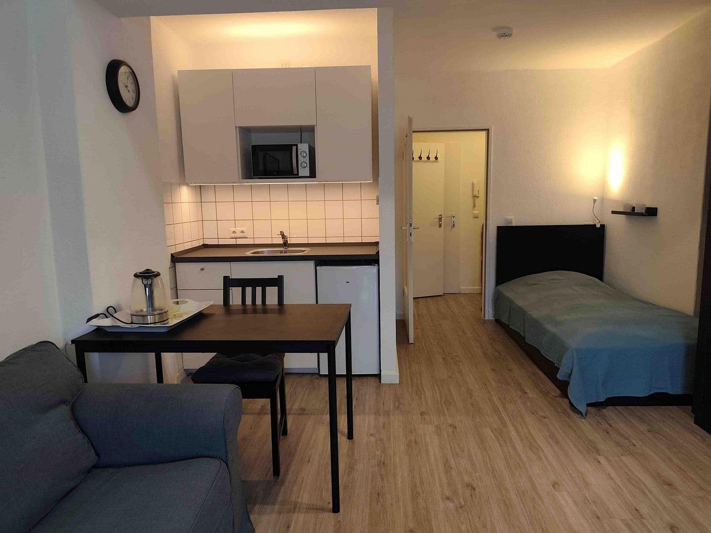 Pronájem bytu 1+1 27 m², Hamburg, Hamburg Pronájem bytu 1+1 27 m², Hamburg, Hamburg