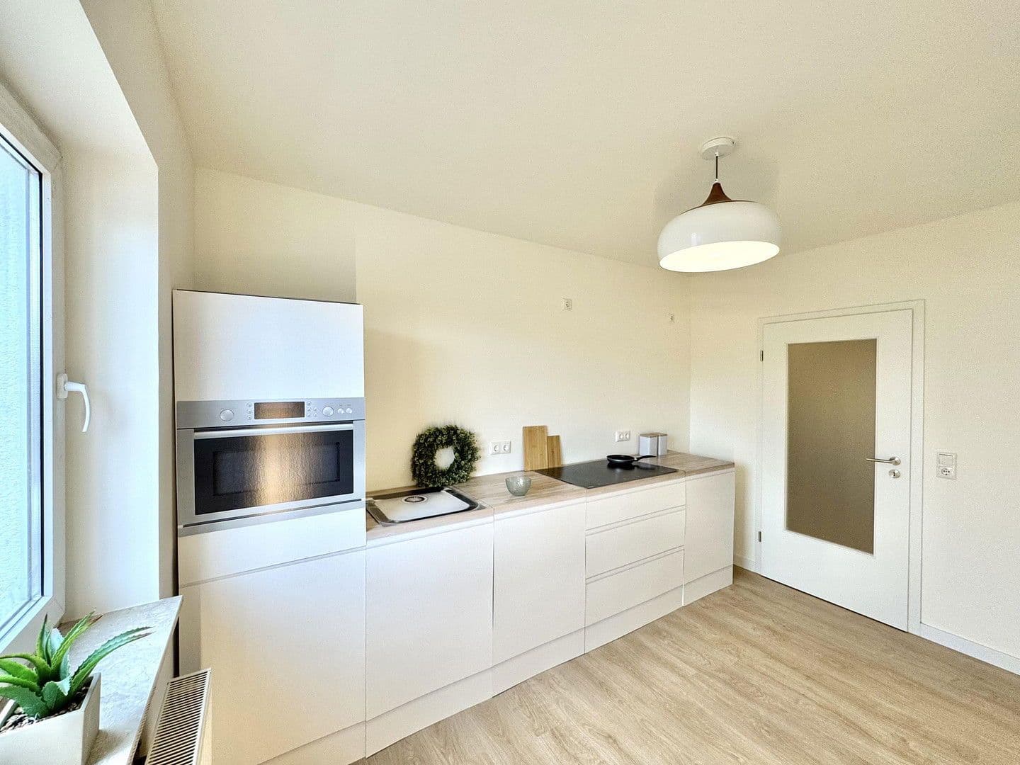 Prodej domu 128 m², pozemek 439 m², Wismar, Mecklenburg-Vorpommern Prodej domu 128 m², pozemek 439 m², Wismar, Mecklenburg-Vorpommern