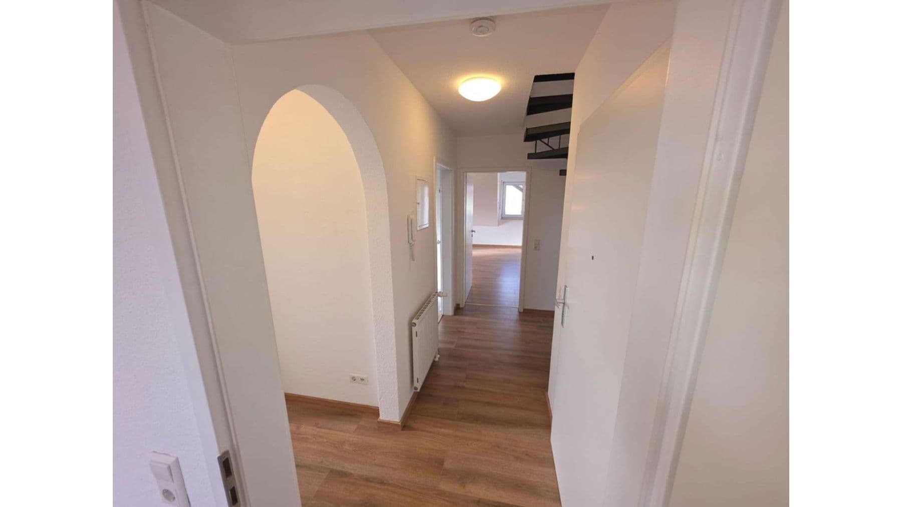 Prodej bytu 3+1 66 m², Sudetenstr. 1, Offenbach an der Queich, Porýní-Falc Prodej bytu 3+1 66 m², Sudetenstr. 1, Offenbach an der Queich, Porýní-Falc