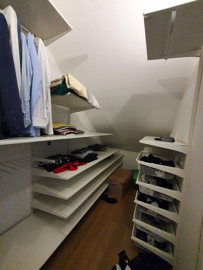 Pronájem bytu 2+1 69 m², KÖLN, Severní Porýní-Vestfálsko Pronájem bytu 2+1 69 m², KÖLN, Severní Porýní-Vestfálsko