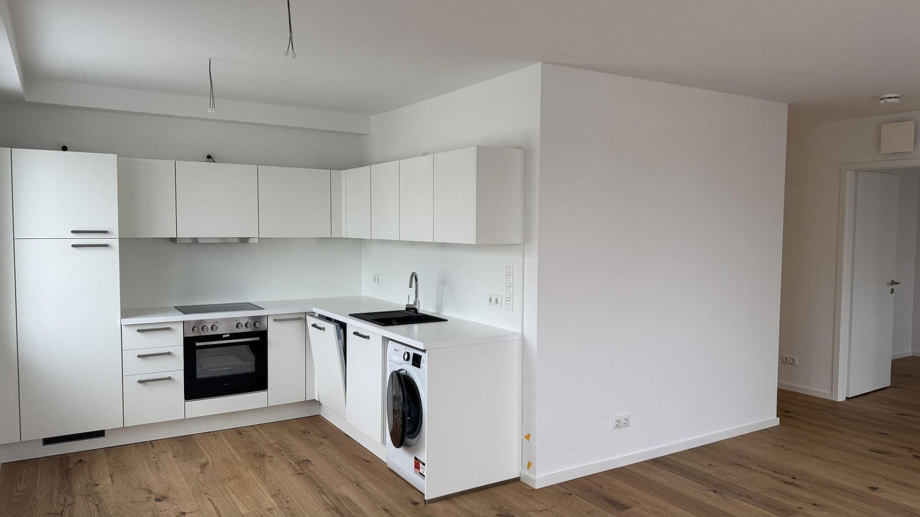 Pronájem bytu 2+1 59 m², Pasewalker Straße 96, Berlin, Berlín Pronájem bytu 2+1 59 m², Pasewalker Straße 96, Berlin, Berlín