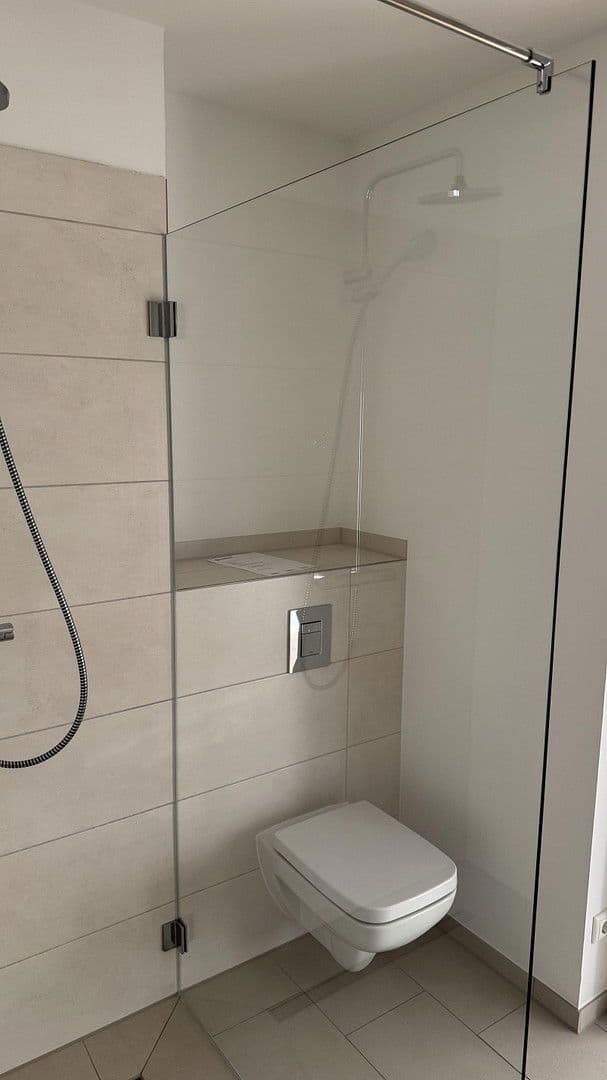 Pronájem bytu 2+1 59 m², Pasewalker Straße 96, Berlin, Berlín Pronájem bytu 2+1 59 m², Pasewalker Straße 96, Berlin, Berlín