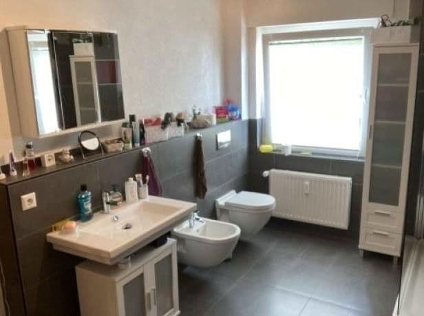 Prodej bytu 4+1 118 m², Kreuztal, Severní Porýní-Vestfálsko Prodej bytu 4+1 118 m², Kreuztal, Severní Porýní-Vestfálsko