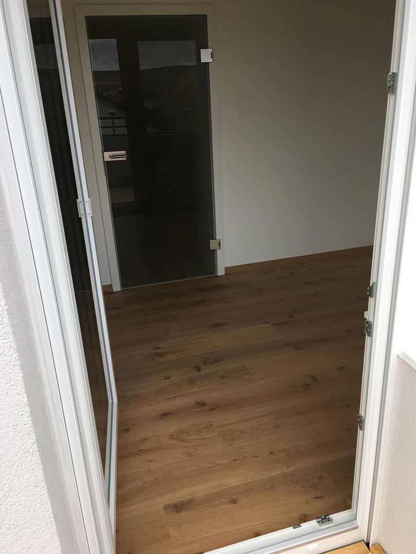 Pronájem bytu 5+1 152 m², Simmern/Hunsrück, Porýní-Falc Pronájem bytu 5+1 152 m², Simmern/Hunsrück, Porýní-Falc
