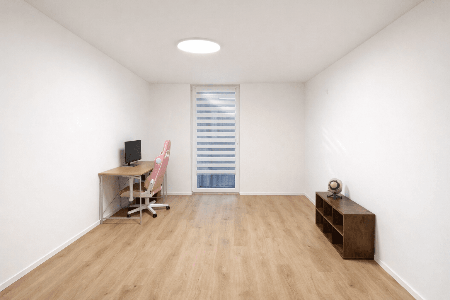 Pronájem bytu 5+1 172 m², Jockgrim, Porýní-Falc Pronájem bytu 5+1 172 m², Jockgrim, Porýní-Falc