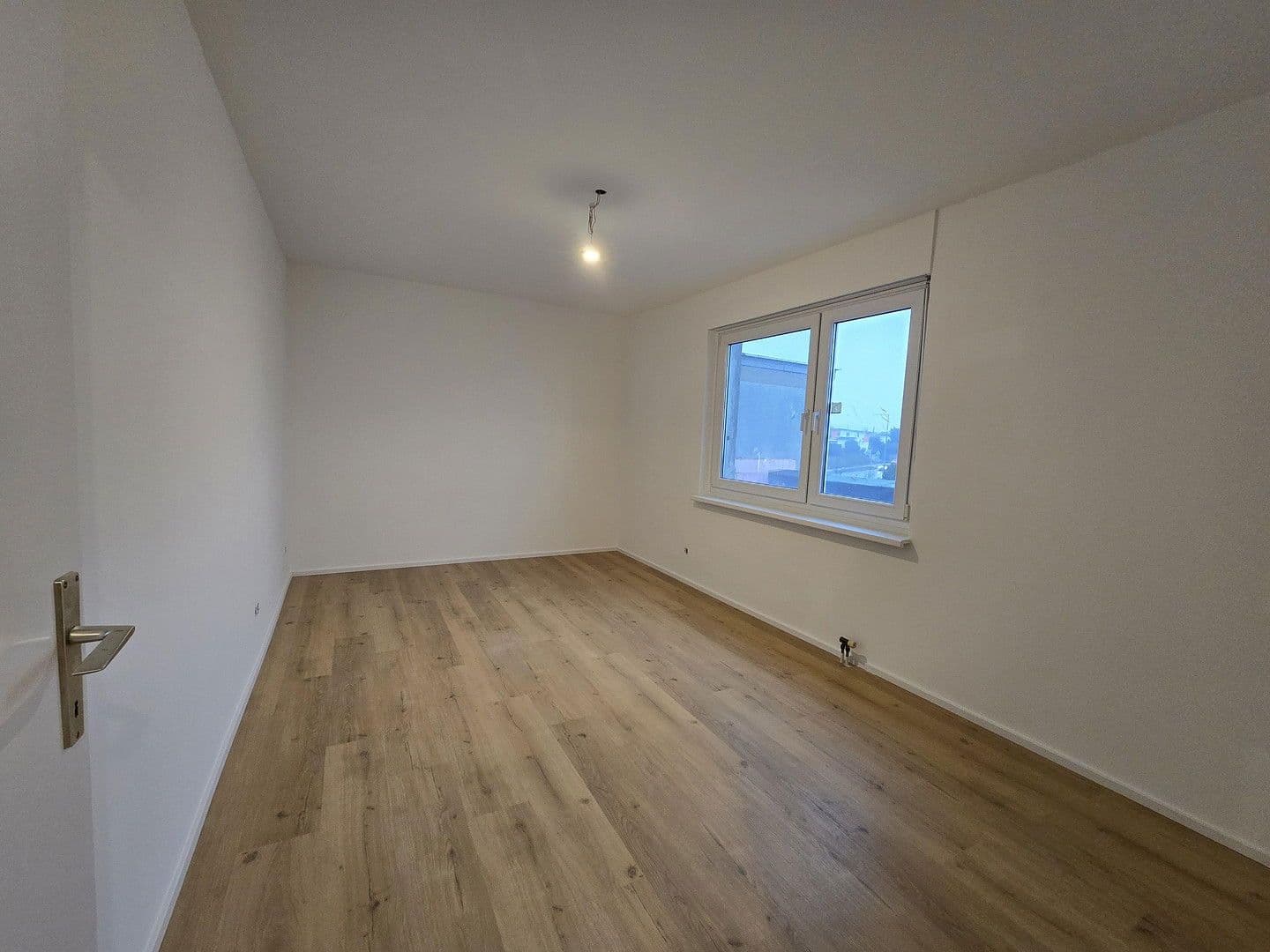 Pronájem bytu 4+1 113 m², Waidhausenstraße 45, Wien, Wien Pronájem bytu 4+1 113 m², Waidhausenstraße 45, Wien, Wien