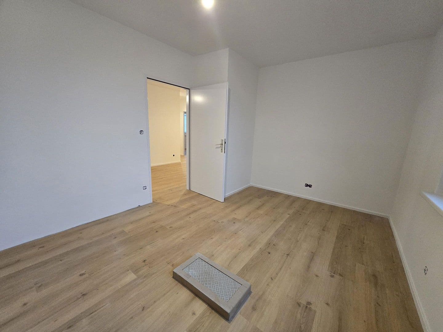 Pronájem bytu 4+1 113 m², Waidhausenstraße 45, Wien, Wien Pronájem bytu 4+1 113 m², Waidhausenstraße 45, Wien, Wien