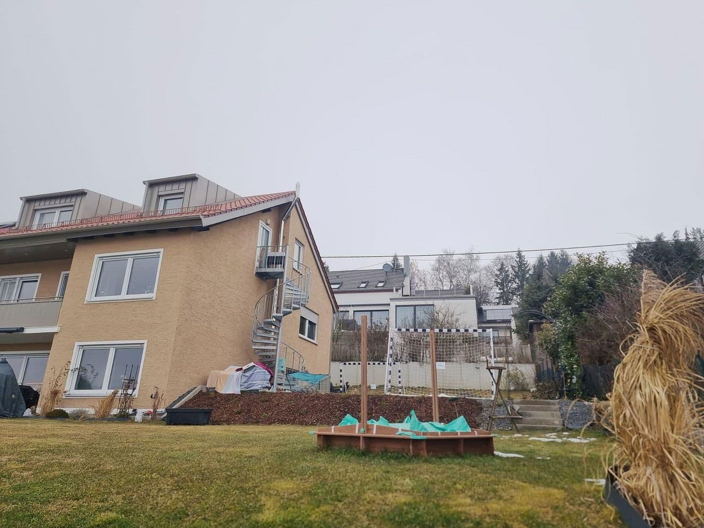 Prodej bytu 3+kk 92 m², Heerstr. 9, Todtenweis, Bavorsko Prodej bytu 3+kk 92 m², Heerstr. 9, Todtenweis, Bavorsko