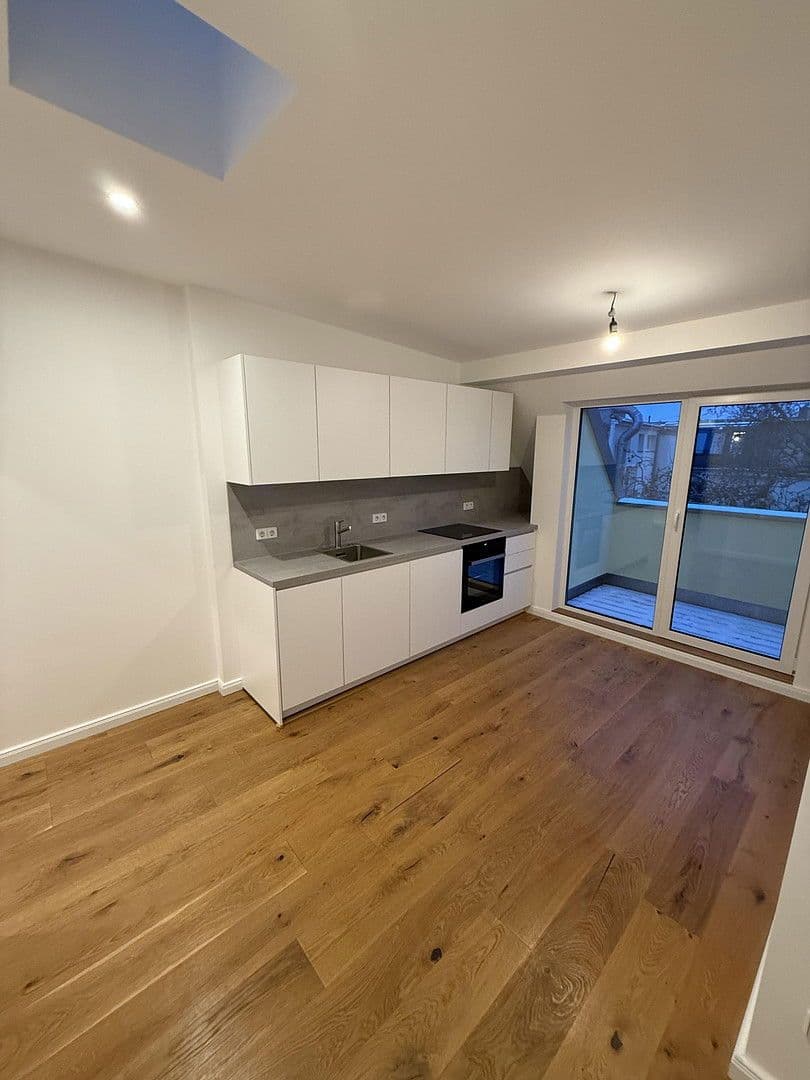 Pronájem bytu 1+1 36 m², Kantstraße, Berlin, Berlín Pronájem bytu 1+1 36 m², Kantstraße, Berlin, Berlín