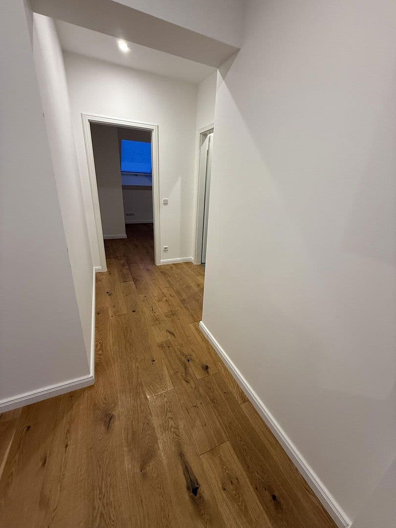 Pronájem bytu 1+1 36 m², Kantstraße, Berlin, Berlín Pronájem bytu 1+1 36 m², Kantstraße, Berlin, Berlín