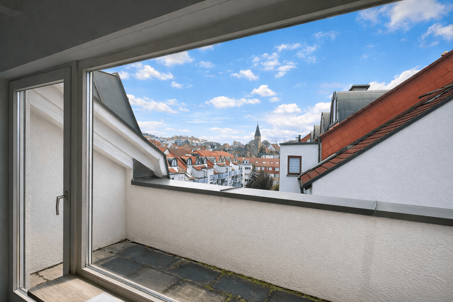 Pronájem bytu 3+1 58 m², Landhausstraße 4, Böblingen, Bádensko-Württembersko Pronájem bytu 3+1 58 m², Landhausstraße 4, Böblingen, Bádensko-Württembersko