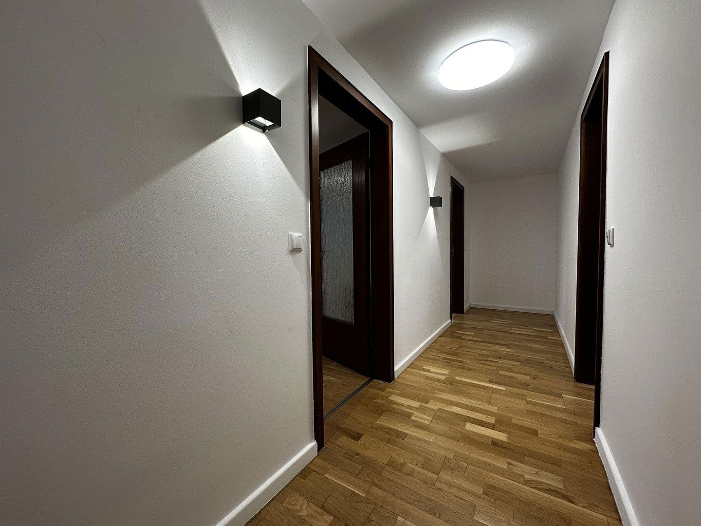 Pronájem bytu 2+1 50 m², Pestalozzistraße 44, Köln, Severní Porýní-Vestfálsko Pronájem bytu 2+1 50 m², Pestalozzistraße 44, Köln, Severní Porýní-Vestfálsko