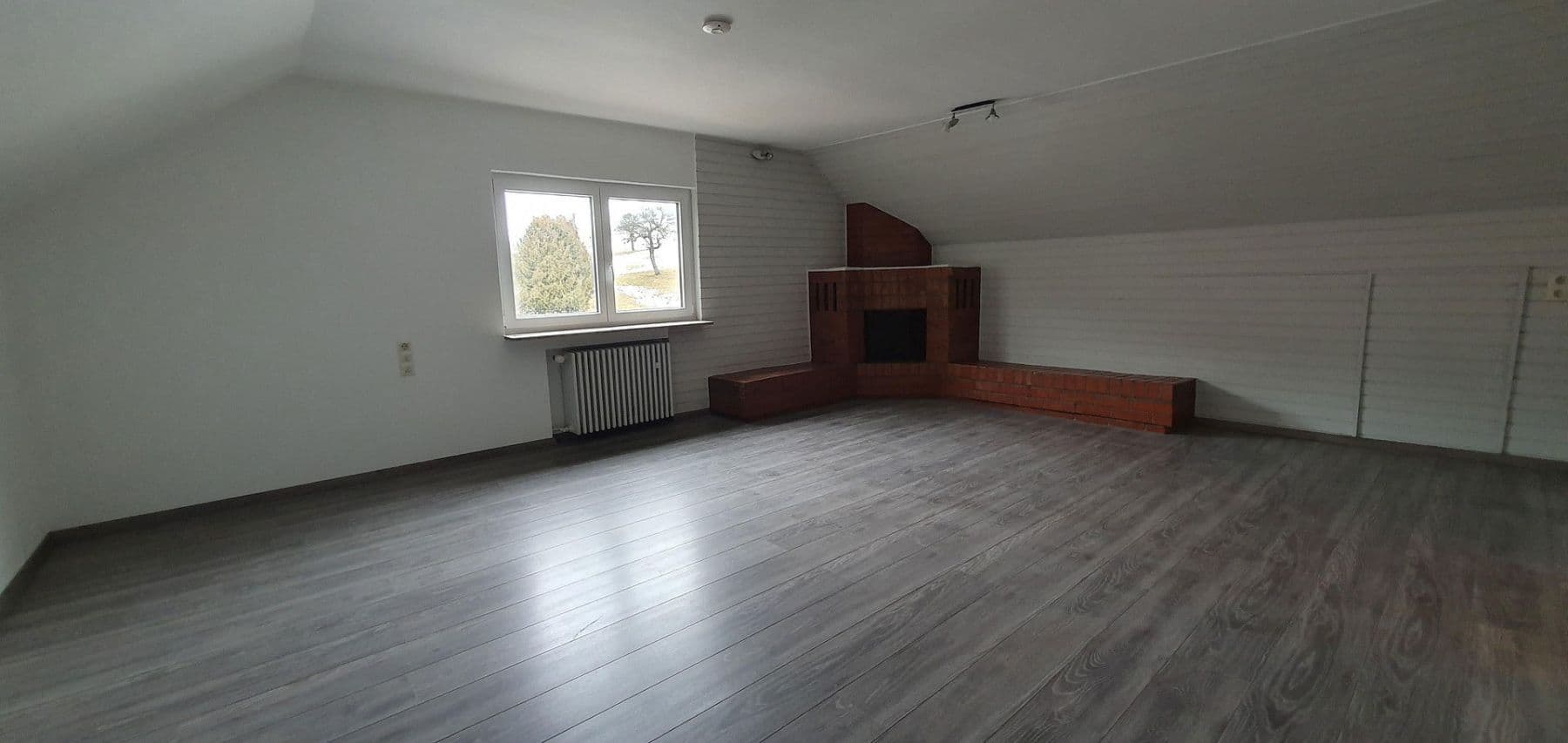 Pronájem bytu 2+kk 69 m², Schlichtestraße 32, Burladingen, Bádensko-Württembersko Pronájem bytu 2+kk 69 m², Schlichtestraße 32, Burladingen, Bádensko-Württembersko