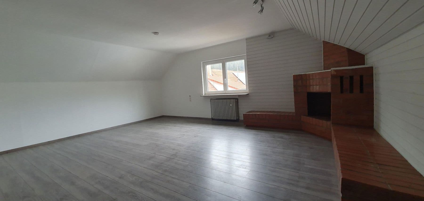 Pronájem bytu 2+kk 69 m², Schlichtestraße 32, Burladingen, Bádensko-Württembersko Pronájem bytu 2+kk 69 m², Schlichtestraße 32, Burladingen, Bádensko-Württembersko
