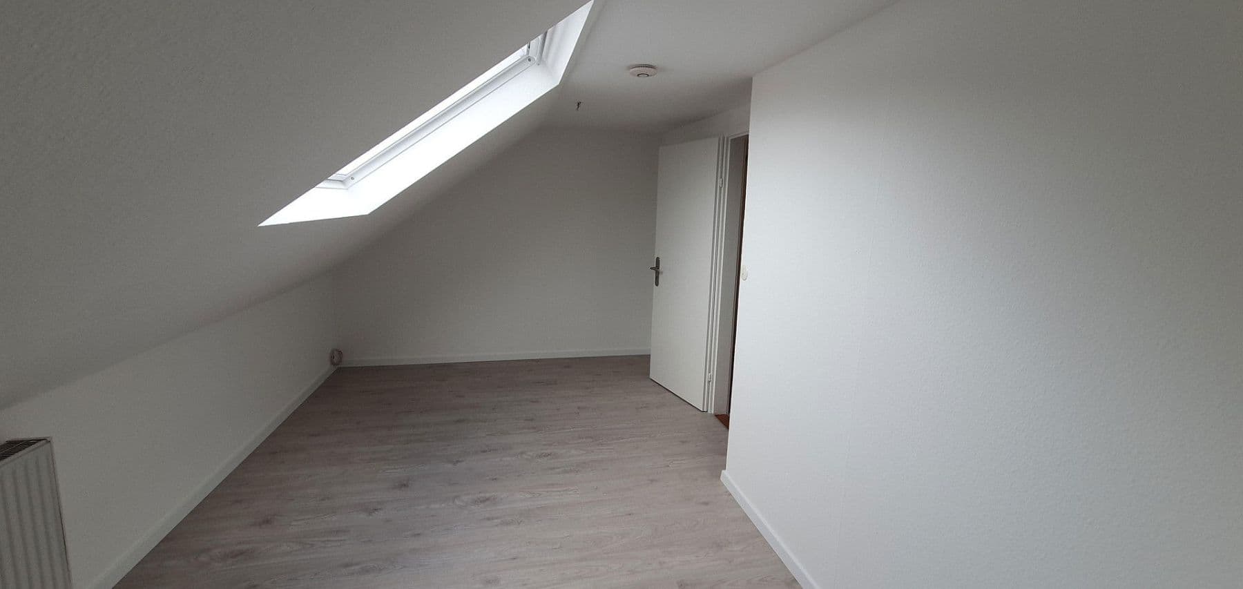 Pronájem bytu 2+kk 69 m², Schlichtestraße 32, Burladingen, Bádensko-Württembersko Pronájem bytu 2+kk 69 m², Schlichtestraße 32, Burladingen, Bádensko-Württembersko