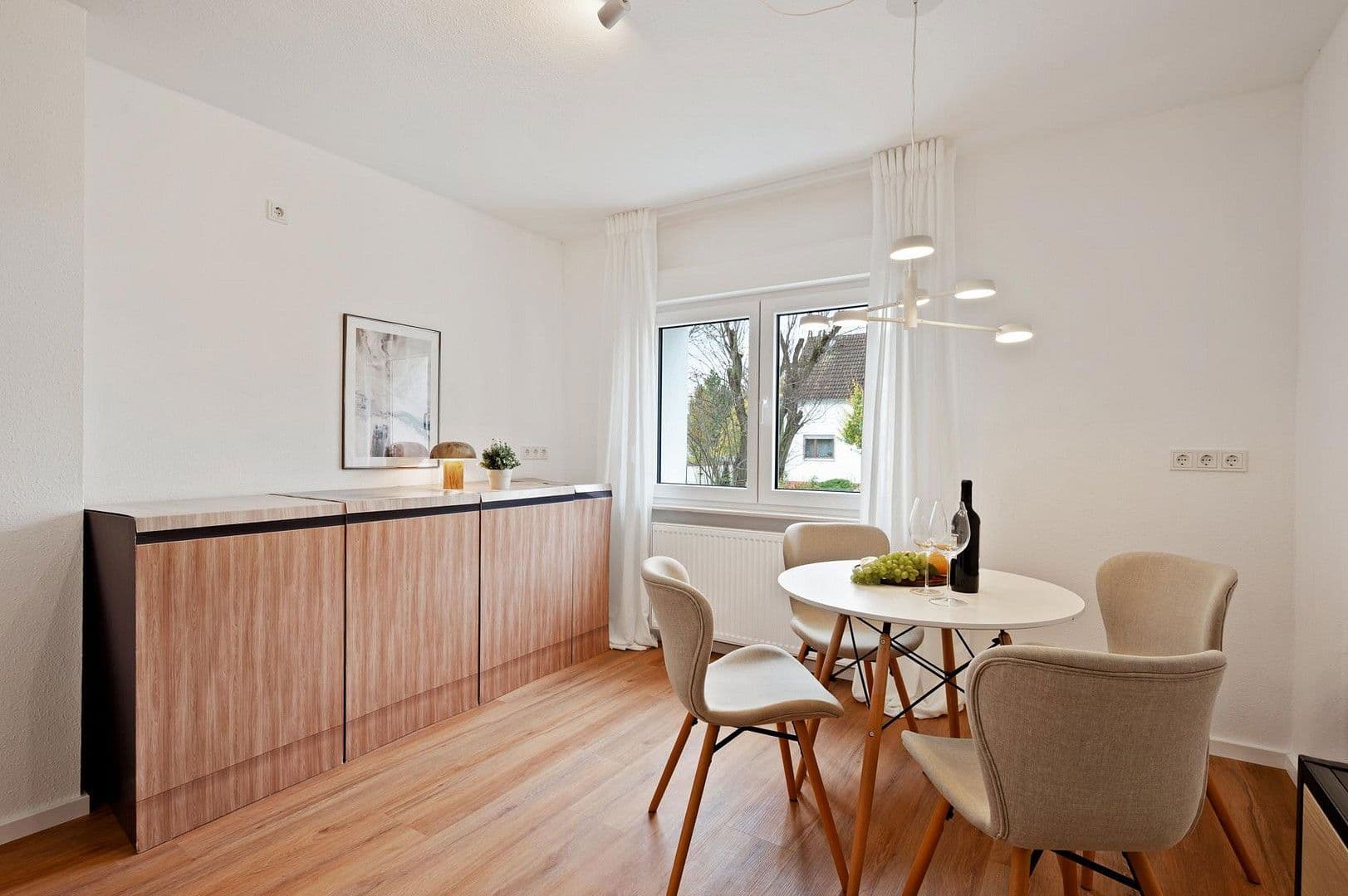 Prodej domu 105 m², pozemek 480 m², Nauroder Str. 71, Wiesbaden, Hessen Prodej domu 105 m², pozemek 480 m², Nauroder Str. 71, Wiesbaden, Hessen