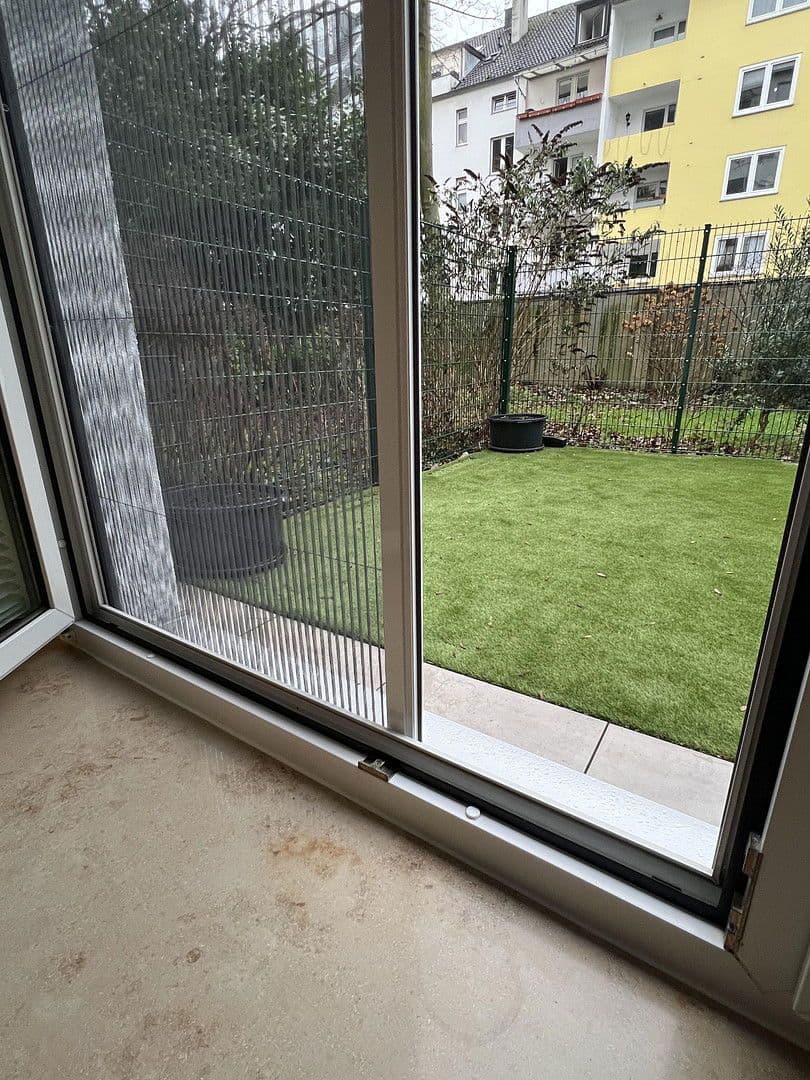 Pronájem bytu 2+1 50 m², Kleverstraße 64, Düsseldorf, Severní Porýní-Vestfálsko Pronájem bytu 2+1 50 m², Kleverstraße 64, Düsseldorf, Severní Porýní-Vestfálsko