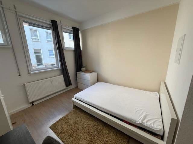 Pronájem bytu 1+1 25 m², Röhnstr. 14, Fulda, Hessen Pronájem bytu 1+1 25 m², Röhnstr. 14, Fulda, Hessen