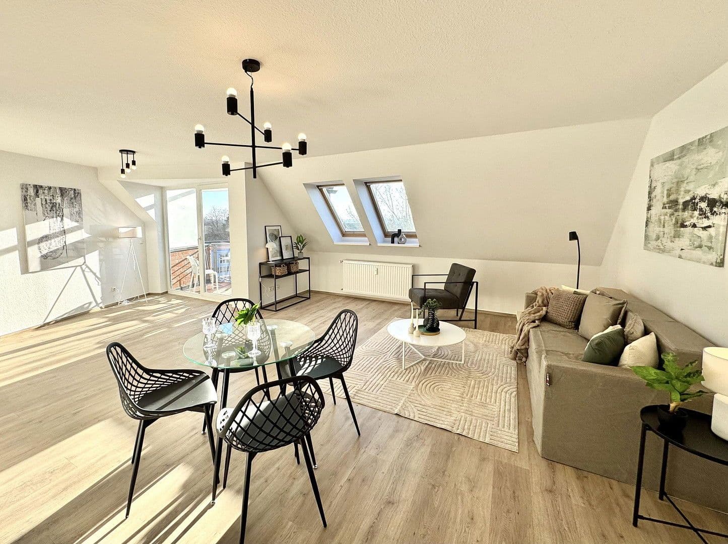 Prodej bytu 3+1 81 m², Schwerin, Mecklenburg-Vorpommern Prodej bytu 3+1 81 m², Schwerin, Mecklenburg-Vorpommern