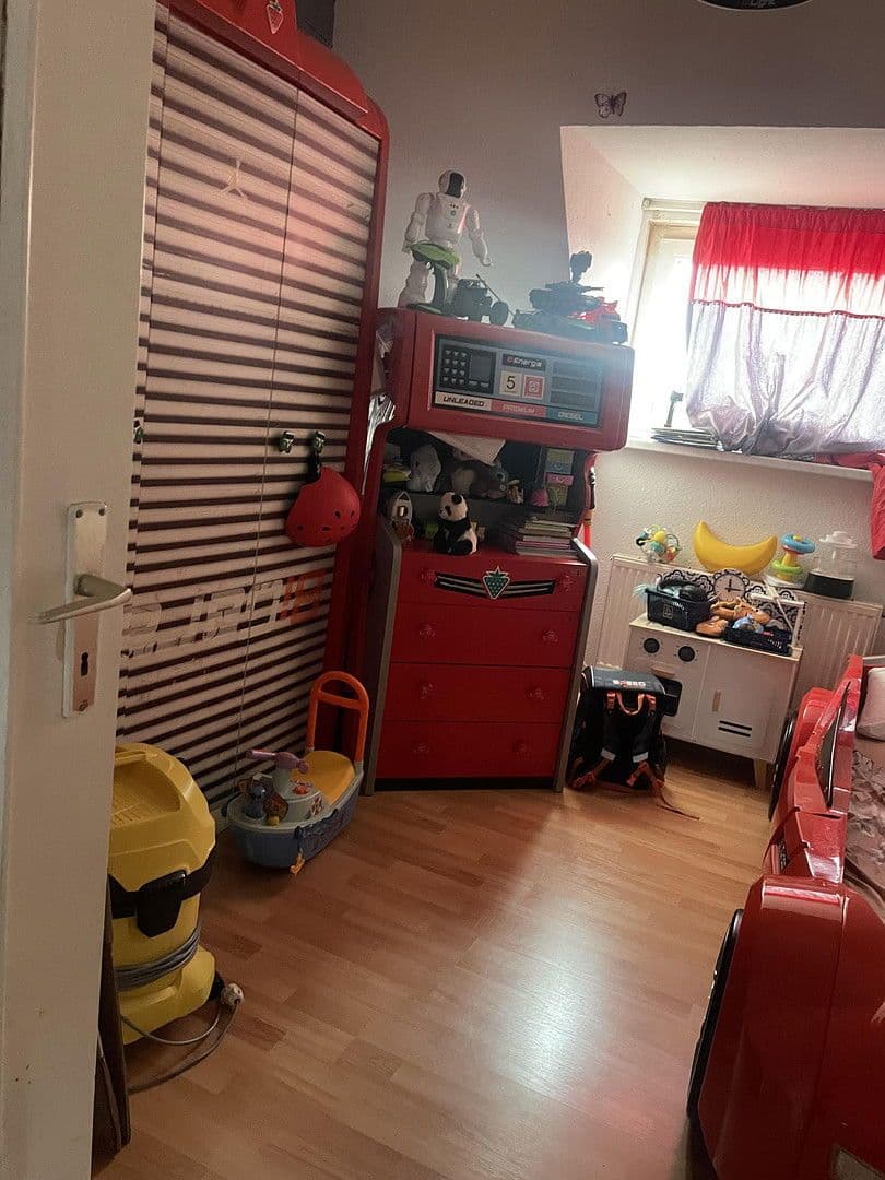 Pronájem bytu 3+1 58 m², Rommerskircherstr X, Köln, Severní Porýní-Vestfálsko Pronájem bytu 3+1 58 m², Rommerskircherstr X, Köln, Severní Porýní-Vestfálsko