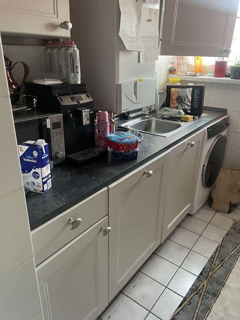 Pronájem bytu 3+1 58 m², Rommerskircherstr X, Köln, Severní Porýní-Vestfálsko Pronájem bytu 3+1 58 m², Rommerskircherstr X, Köln, Severní Porýní-Vestfálsko