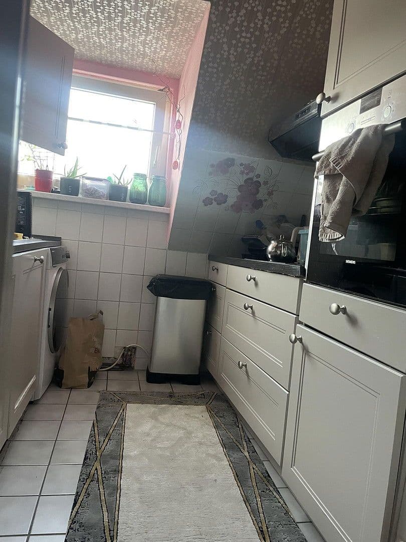 Pronájem bytu 3+1 58 m², Rommerskircherstr X, Köln, Severní Porýní-Vestfálsko Pronájem bytu 3+1 58 m², Rommerskircherstr X, Köln, Severní Porýní-Vestfálsko