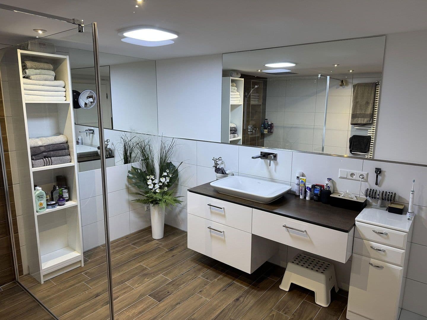 Prodej bytu 4+1 145 m², Aiblingerstraße 6, Bruckmühl, Bavorsko Prodej bytu 4+1 145 m², Aiblingerstraße 6, Bruckmühl, Bavorsko