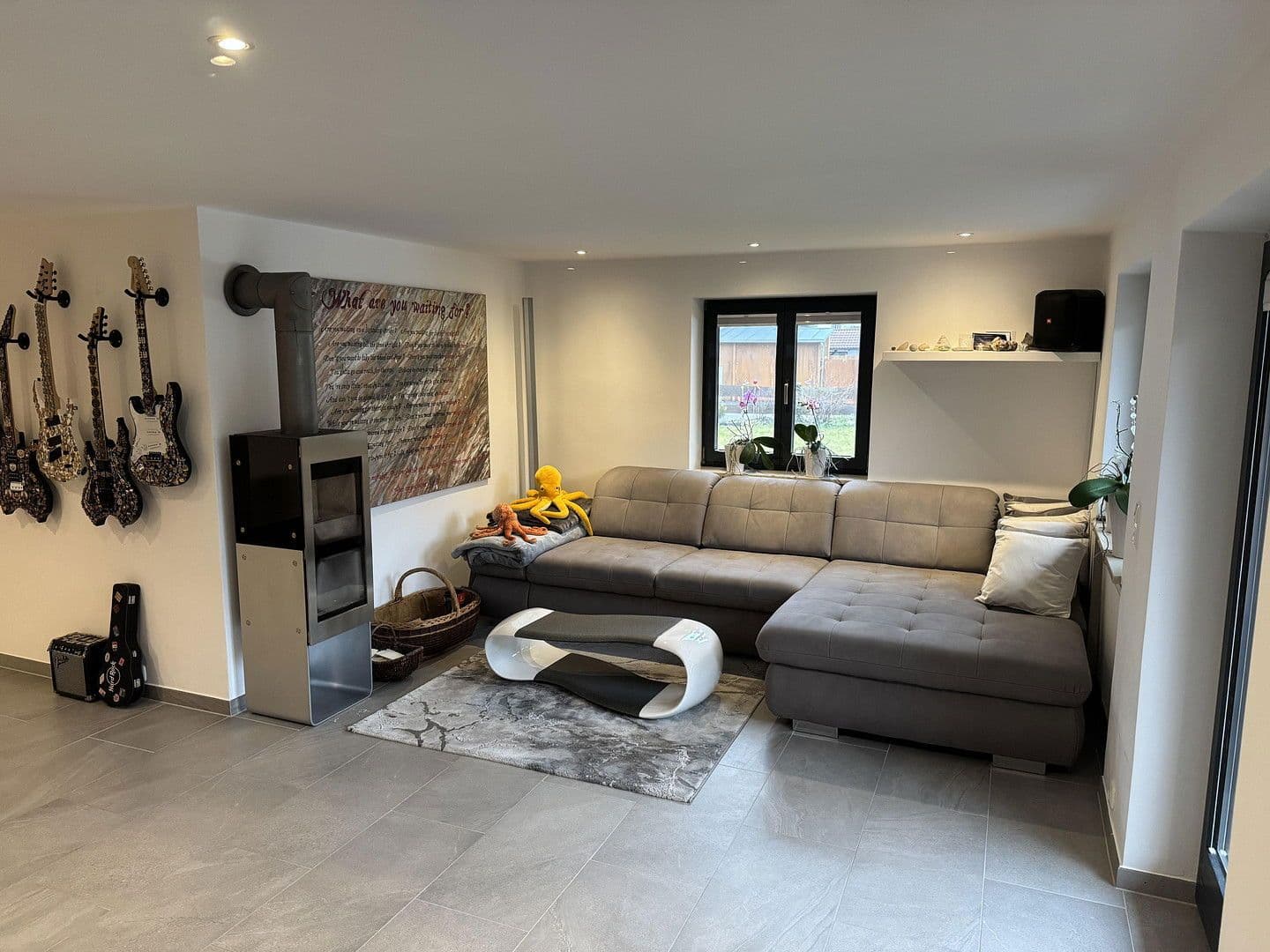 Prodej bytu 4+1 145 m², Aiblingerstraße 6, Bruckmühl, Bavorsko Prodej bytu 4+1 145 m², Aiblingerstraße 6, Bruckmühl, Bavorsko