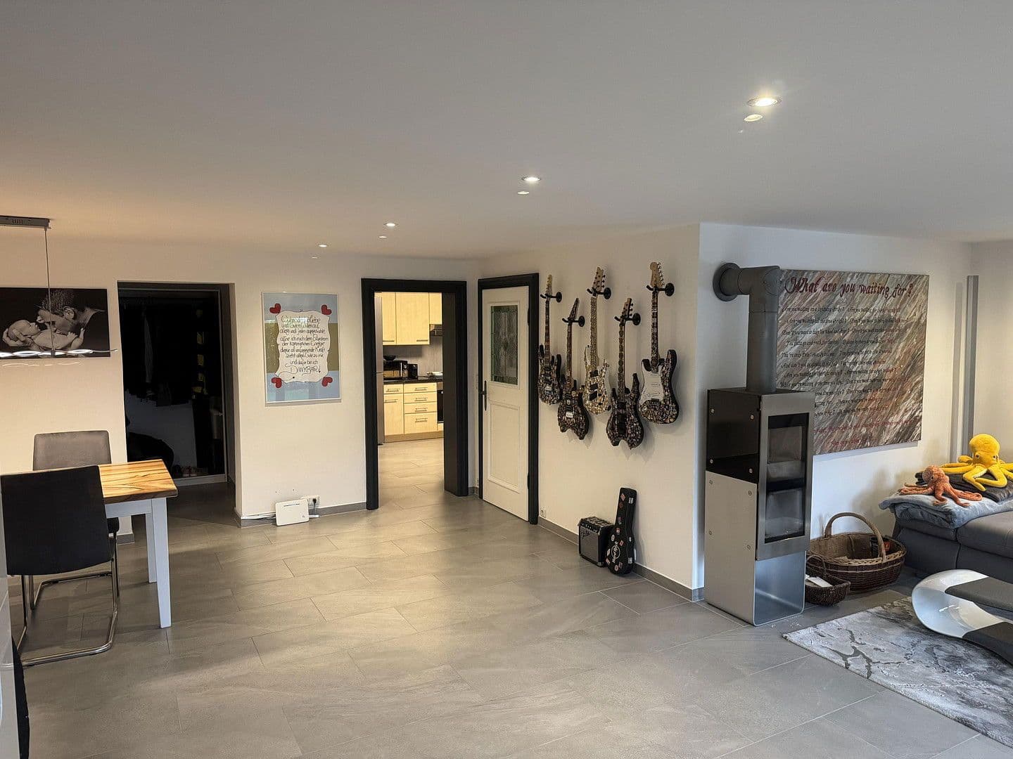 Prodej bytu 4+1 145 m², Aiblingerstraße 6, Bruckmühl, Bavorsko Prodej bytu 4+1 145 m², Aiblingerstraße 6, Bruckmühl, Bavorsko