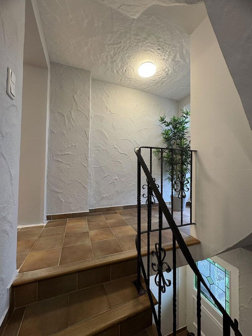 Prodej bytu 4+1 145 m², Aiblingerstraße 6, Bruckmühl, Bavorsko Prodej bytu 4+1 145 m², Aiblingerstraße 6, Bruckmühl, Bavorsko