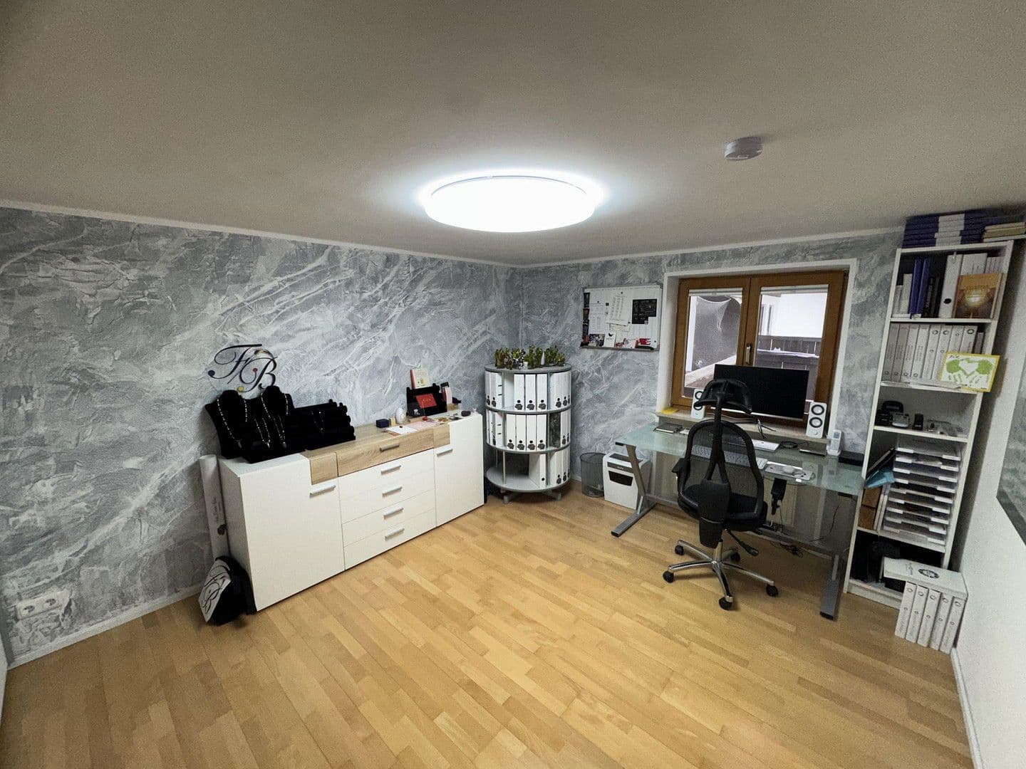 Prodej bytu 4+1 145 m², Aiblingerstraße 6, Bruckmühl, Bavorsko Prodej bytu 4+1 145 m², Aiblingerstraße 6, Bruckmühl, Bavorsko