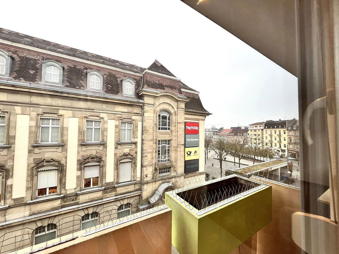 Pronájem bytu 2+1 56 m², Douglasstr. 28/30, Karlsruhe, Bádensko-Württembersko Pronájem bytu 2+1 56 m², Douglasstr. 28/30, Karlsruhe, Bádensko-Württembersko