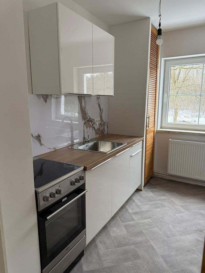 Pronájem bytu 1+1 35 m², Oberkrämer, Braniborsko Pronájem bytu 1+1 35 m², Oberkrämer, Braniborsko