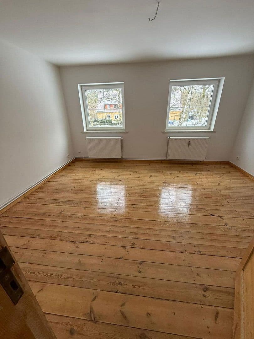 Pronájem bytu 1+1 35 m², Oberkrämer, Braniborsko Pronájem bytu 1+1 35 m², Oberkrämer, Braniborsko