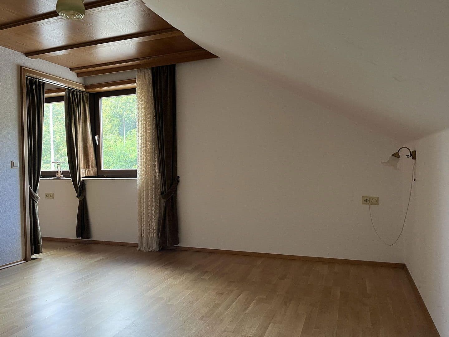 Prodej domu 267 m², pozemek 790 m², Calw, Bádensko-Württembersko Prodej domu 267 m², pozemek 790 m², Calw, Bádensko-Württembersko