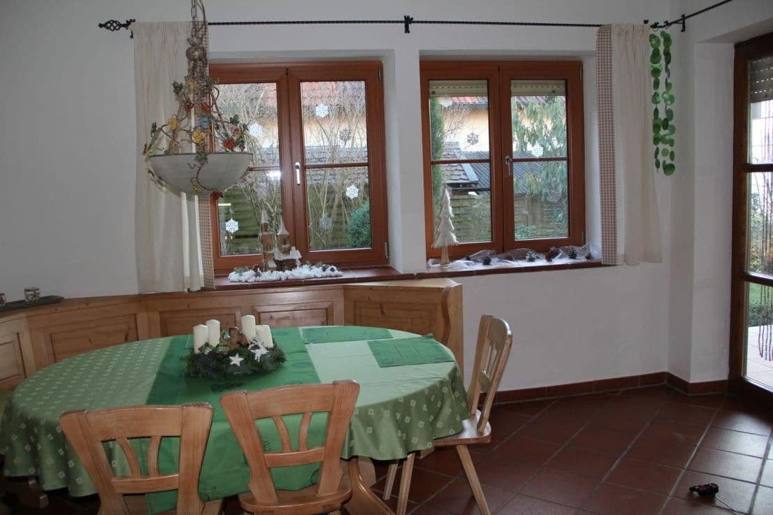 Pronájem bytu 5+1 159 m², Nordendtr 7, Geisenfeld, Bavorsko Pronájem bytu 5+1 159 m², Nordendtr 7, Geisenfeld, Bavorsko