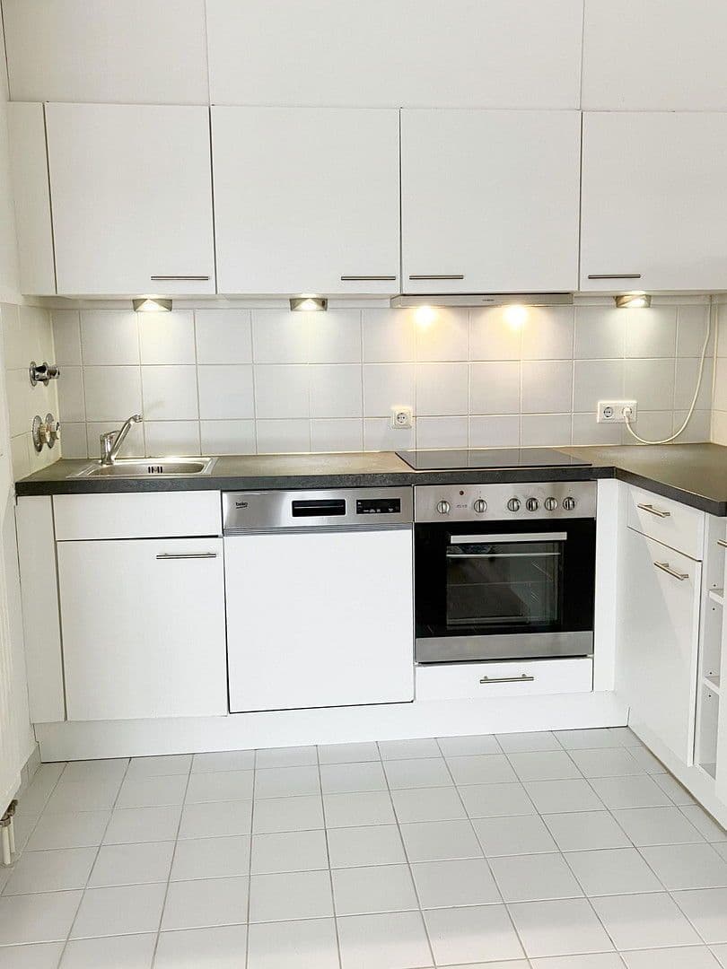 Prodej bytu 2+1 46 m², München-Untermenzing, Bavorsko Prodej bytu 2+1 46 m², München-Untermenzing, Bavorsko