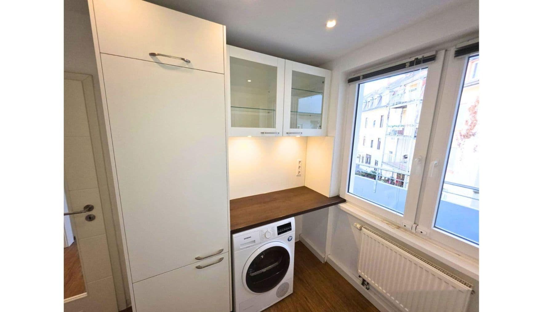 Prodej bytu 3+1 62 m², Kriegsstr. 296, Karlsruhe, Bádensko-Württembersko Prodej bytu 3+1 62 m², Kriegsstr. 296, Karlsruhe, Bádensko-Württembersko