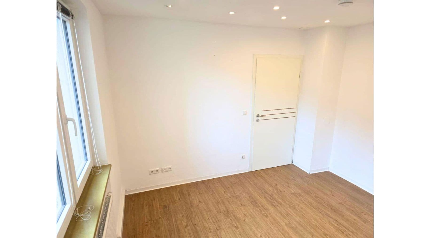 Prodej bytu 3+1 62 m², Kriegsstr. 296, Karlsruhe, Bádensko-Württembersko Prodej bytu 3+1 62 m², Kriegsstr. 296, Karlsruhe, Bádensko-Württembersko