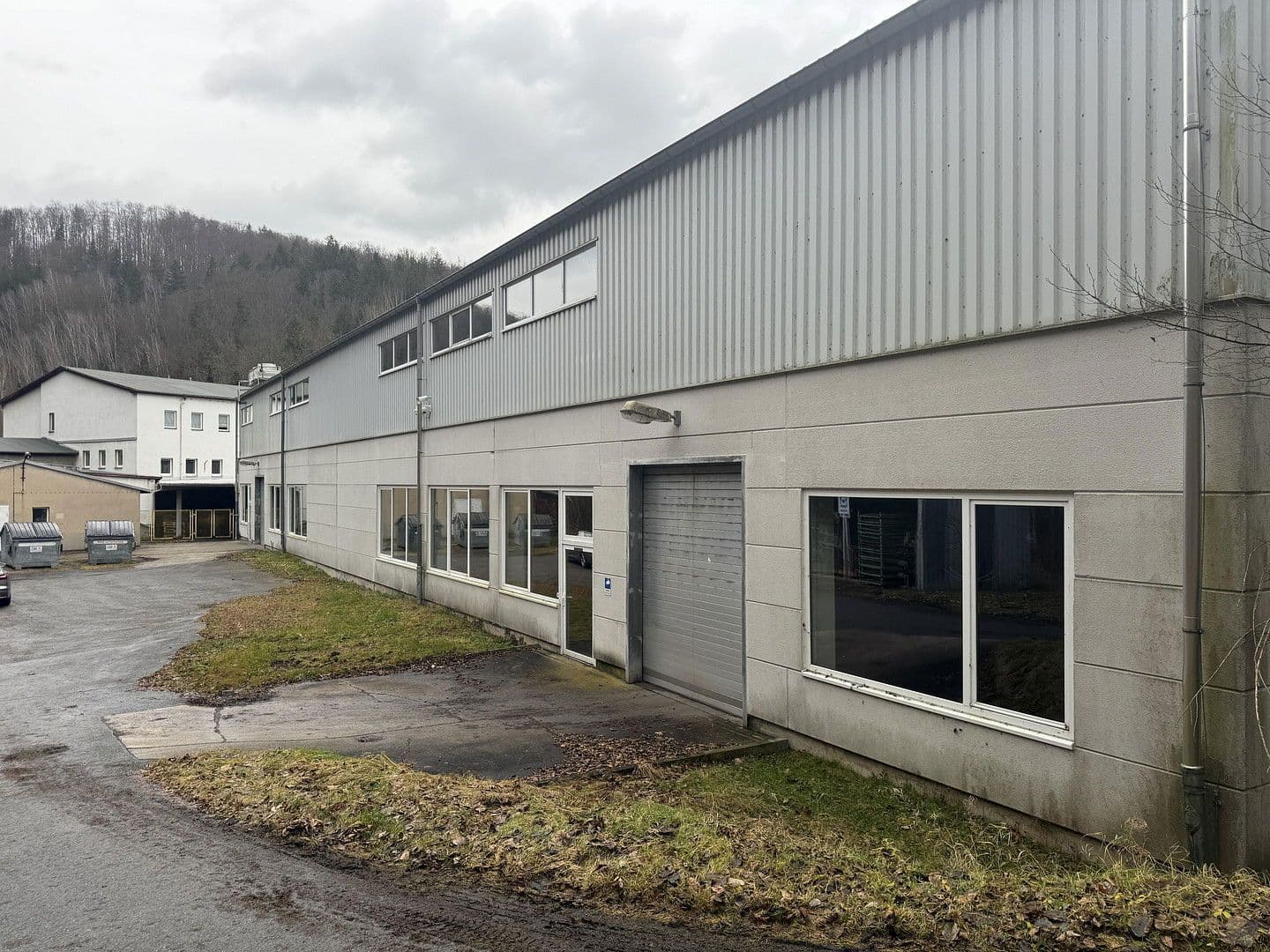 Prodej nebytového prostoru 9.700 m², Großrückerswalde, Sasko Prodej nebytového prostoru 9.700 m², Großrückerswalde, Sasko