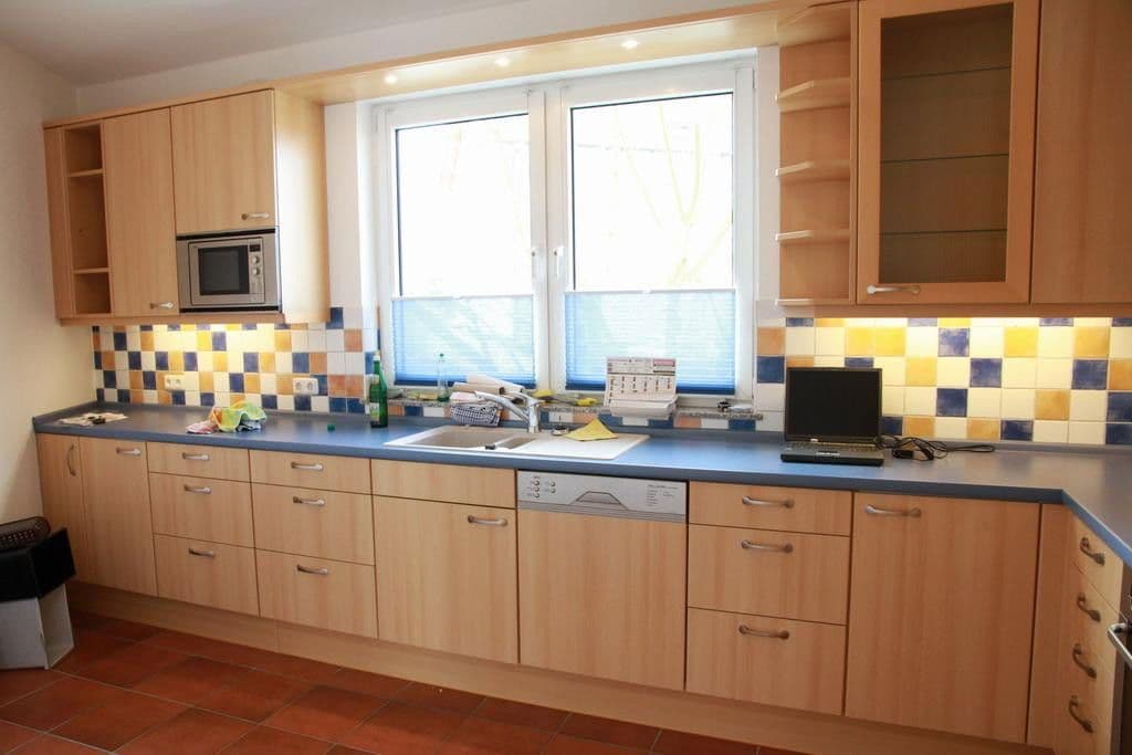 Pronájem kanceláře 240 m², Nidderau, Hessen Pronájem kanceláře 240 m², Nidderau, Hessen