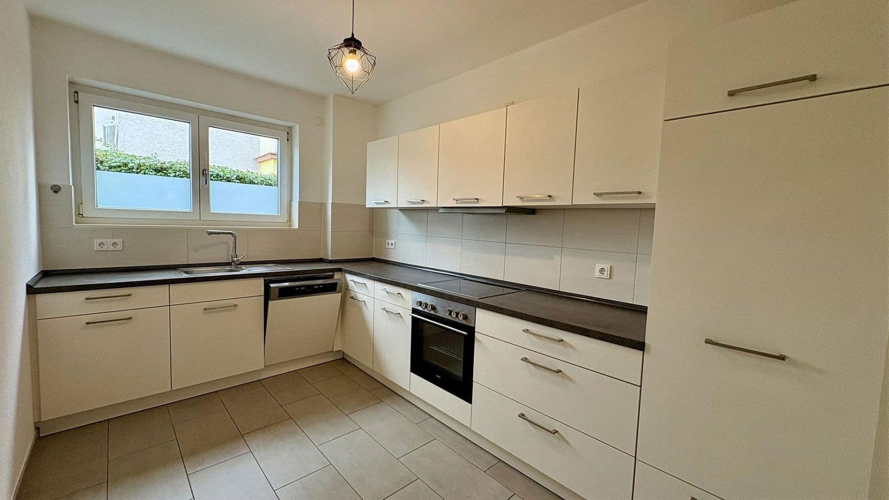 Prodej bytu 2+1 74 m², Marienstraße 1, Wittlich, Porýní-Falc Prodej bytu 2+1 74 m², Marienstraße 1, Wittlich, Porýní-Falc