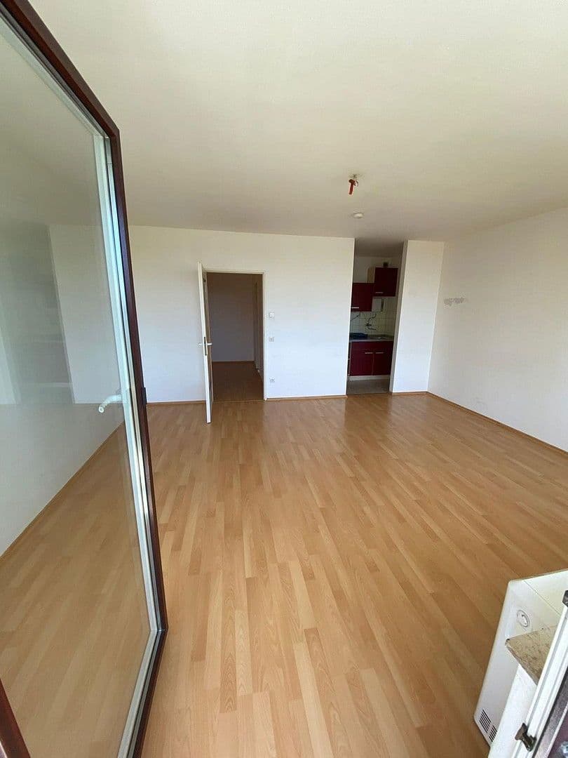 Pronájem bytu 1+1 34 m², Richard-Strauss-Straße 9, Karlsfeld, Bavorsko Pronájem bytu 1+1 34 m², Richard-Strauss-Straße 9, Karlsfeld, Bavorsko