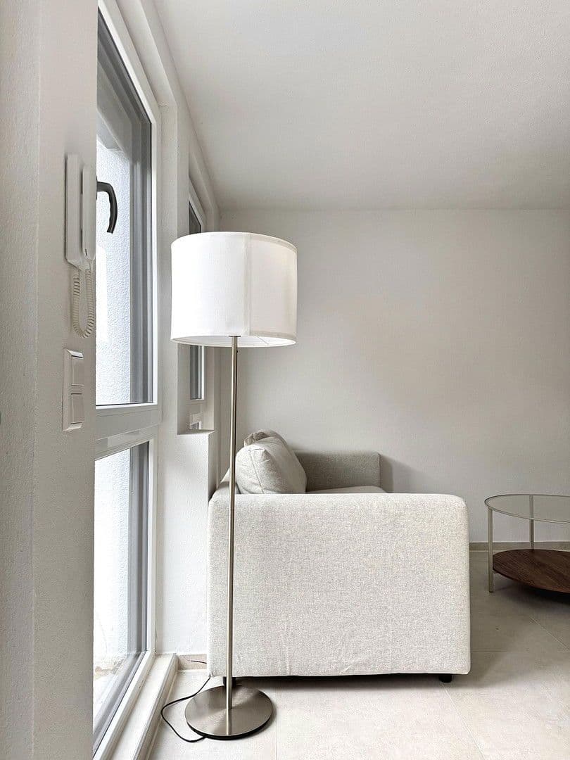 Pronájem bytu 1+kk 38 m², Wasenstraße 31, Stuttgart, Bádensko-Württembersko Pronájem bytu 1+kk 38 m², Wasenstraße 31, Stuttgart, Bádensko-Württembersko