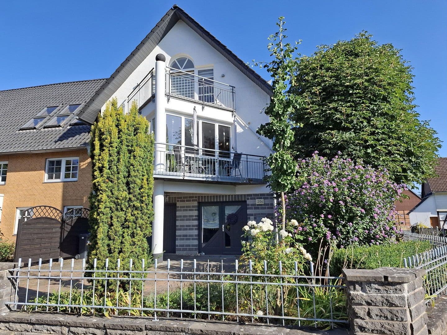 Pronájem domu 130 m², pozemek 100 m², Mahnerstraße 20c, Salzgitter, Dolní Sasko Pronájem domu 130 m², pozemek 100 m², Mahnerstraße 20c, Salzgitter, Dolní Sasko