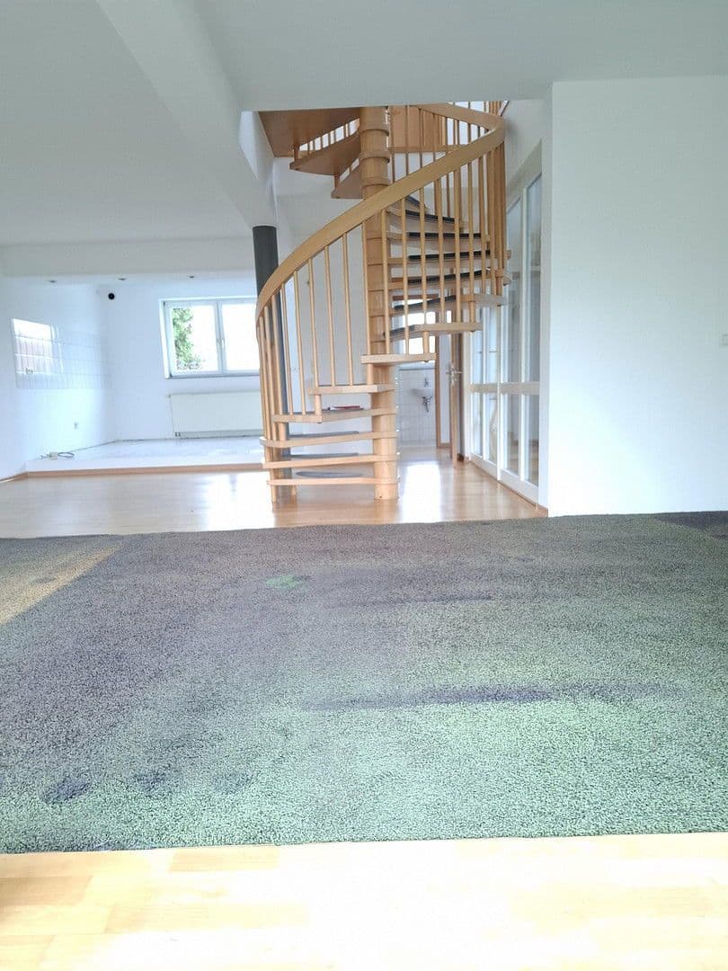 Pronájem domu 130 m², pozemek 100 m², Mahnerstraße 20c, Salzgitter, Dolní Sasko Pronájem domu 130 m², pozemek 100 m², Mahnerstraße 20c, Salzgitter, Dolní Sasko