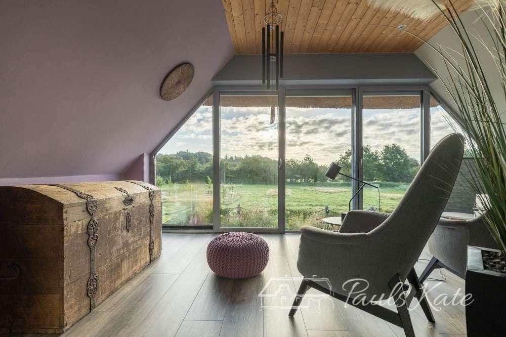 Prodej domu 196 m², pozemek 3.000 m², Dörpsstraat 30, Almdorf, Šlesvicko-Holštýnsko Prodej domu 196 m², pozemek 3.000 m², Dörpsstraat 30, Almdorf, Šlesvicko-Holštýnsko