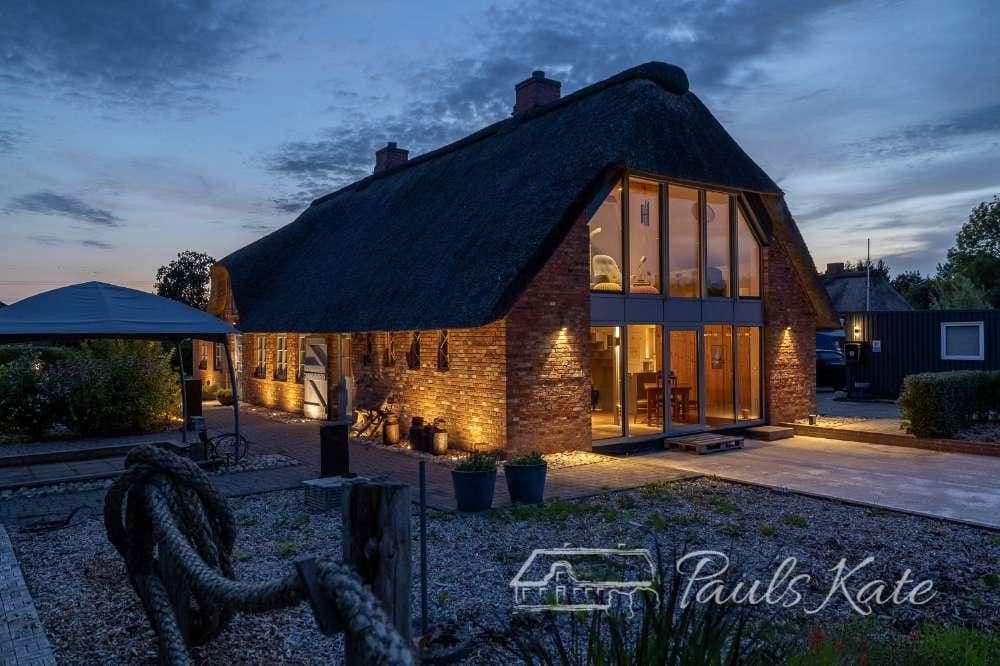 Prodej domu 196 m², pozemek 3.000 m², Dörpsstraat 30, Almdorf, Šlesvicko-Holštýnsko Prodej domu 196 m², pozemek 3.000 m², Dörpsstraat 30, Almdorf, Šlesvicko-Holštýnsko