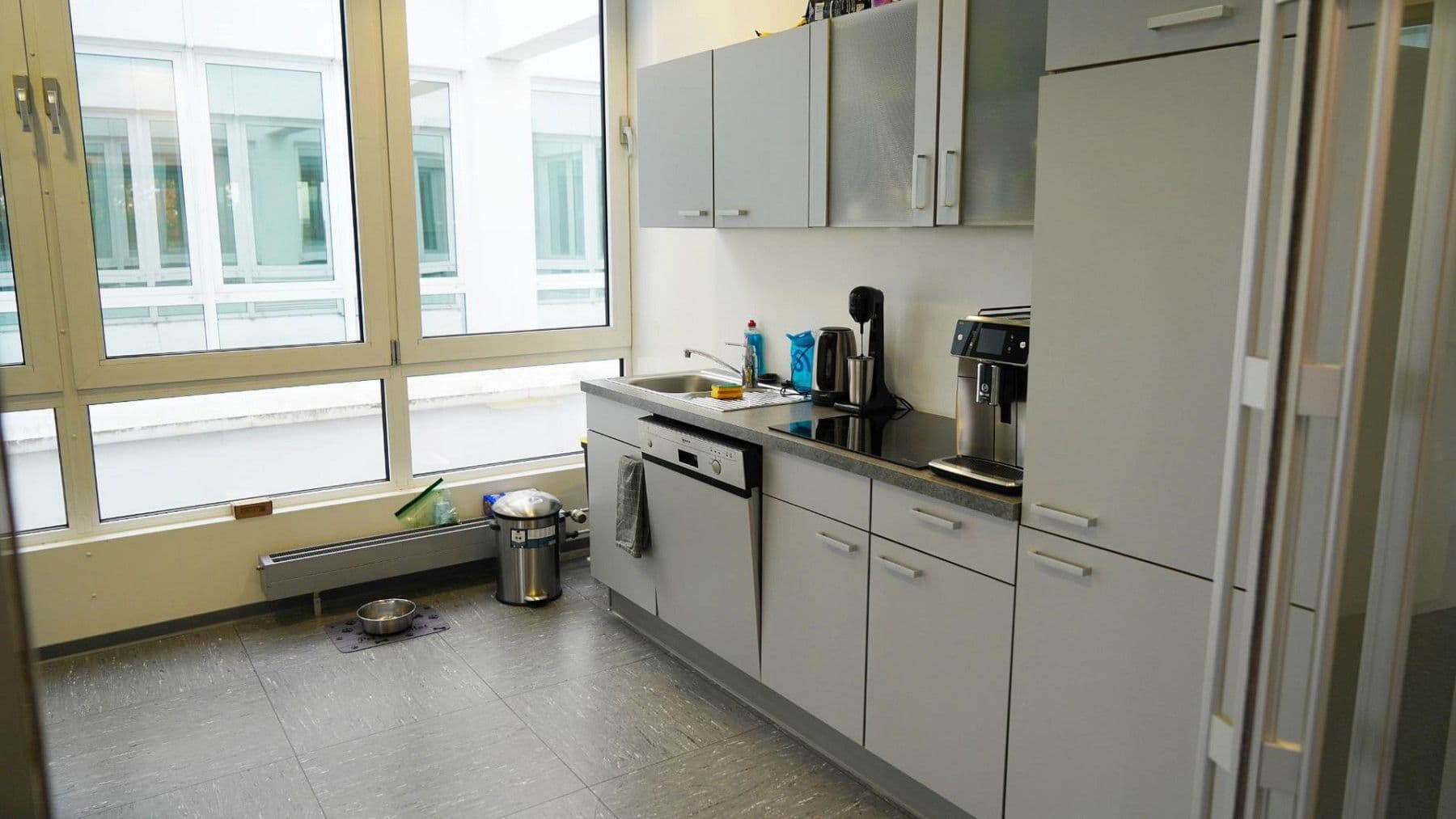 Pronájem kanceláře 345 m², Siegburger Straße 39a, Sankt Augustin, Severní Porýní-Vestfálsko Pronájem kanceláře 345 m², Siegburger Straße 39a, Sankt Augustin, Severní Porýní-Vestfálsko